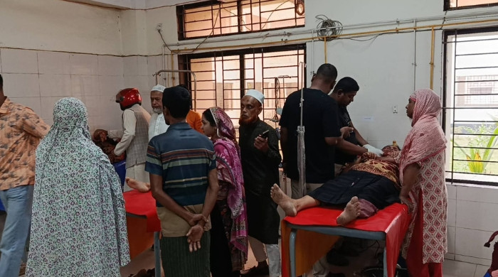 জামালপুরে খালাকে দেখতে যাওয়ার পথে সড়ক দুর্ঘটনায় শিশু নিহত