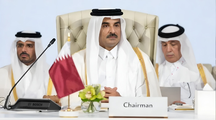 আকাশসীমা রক্ষায় সামরিক প্রস্তুতি বাড়ানোর নির্দেশ কাতার আমিরের